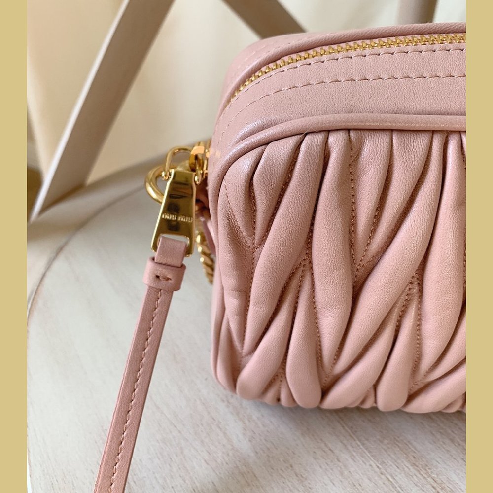 Miu Miu Orchidea Matelasse Leather Crossbody Camera Bag - Picture 7 of 12
